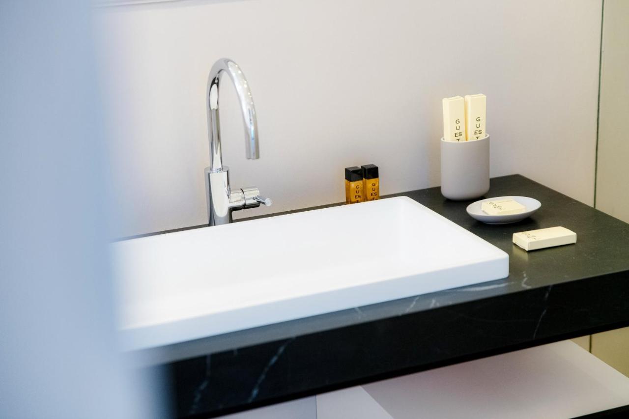 In Centro Luxury Rooms Комо Экстерьер фото